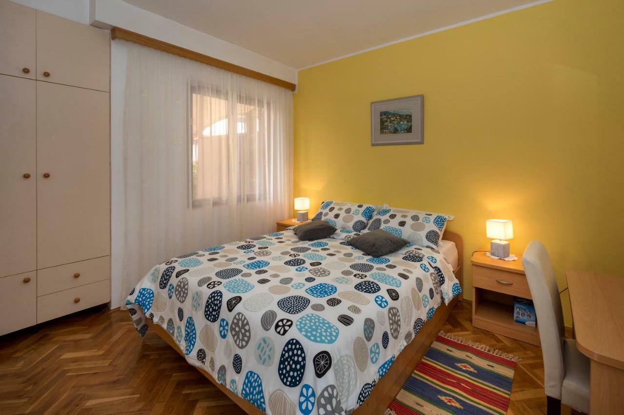 Appartement Apartman Alberta à Poreč Extérieur photo